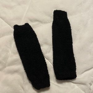 Black leg warmers